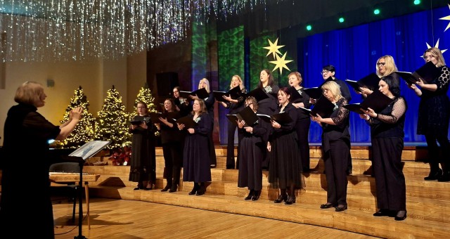 Sieviešu koris Kalva